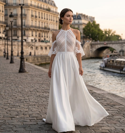 Sophisticated Halter-Neck Gown with Geometric Lace Bodice