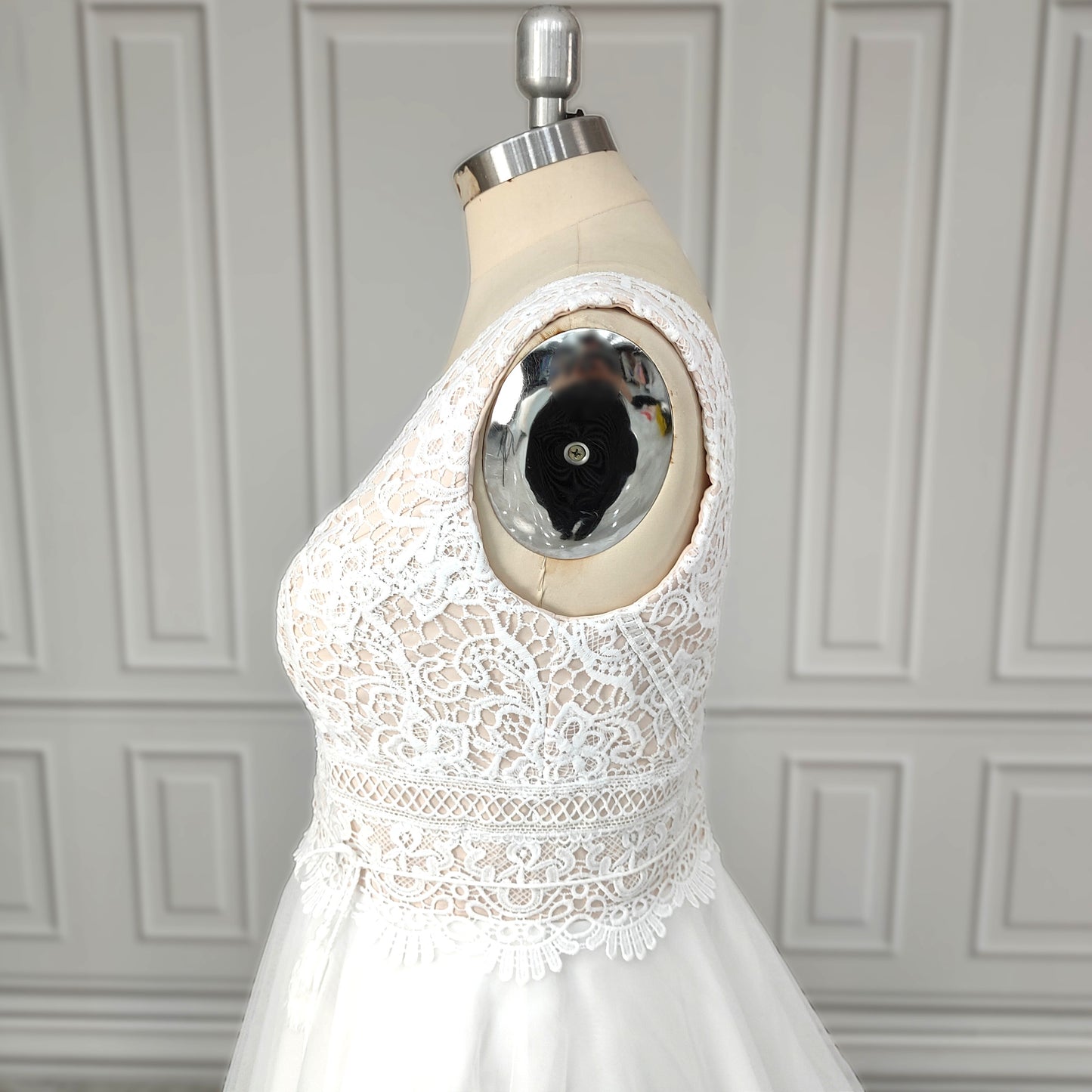 Bohemian-Luxe Crochet Lace Wedding Dress with Ethereal Tulle Skirt and Tassel