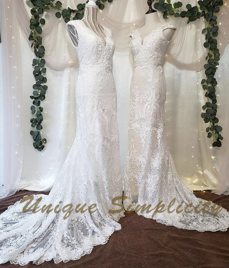 Vintage Grace Lace Mermaid Gown